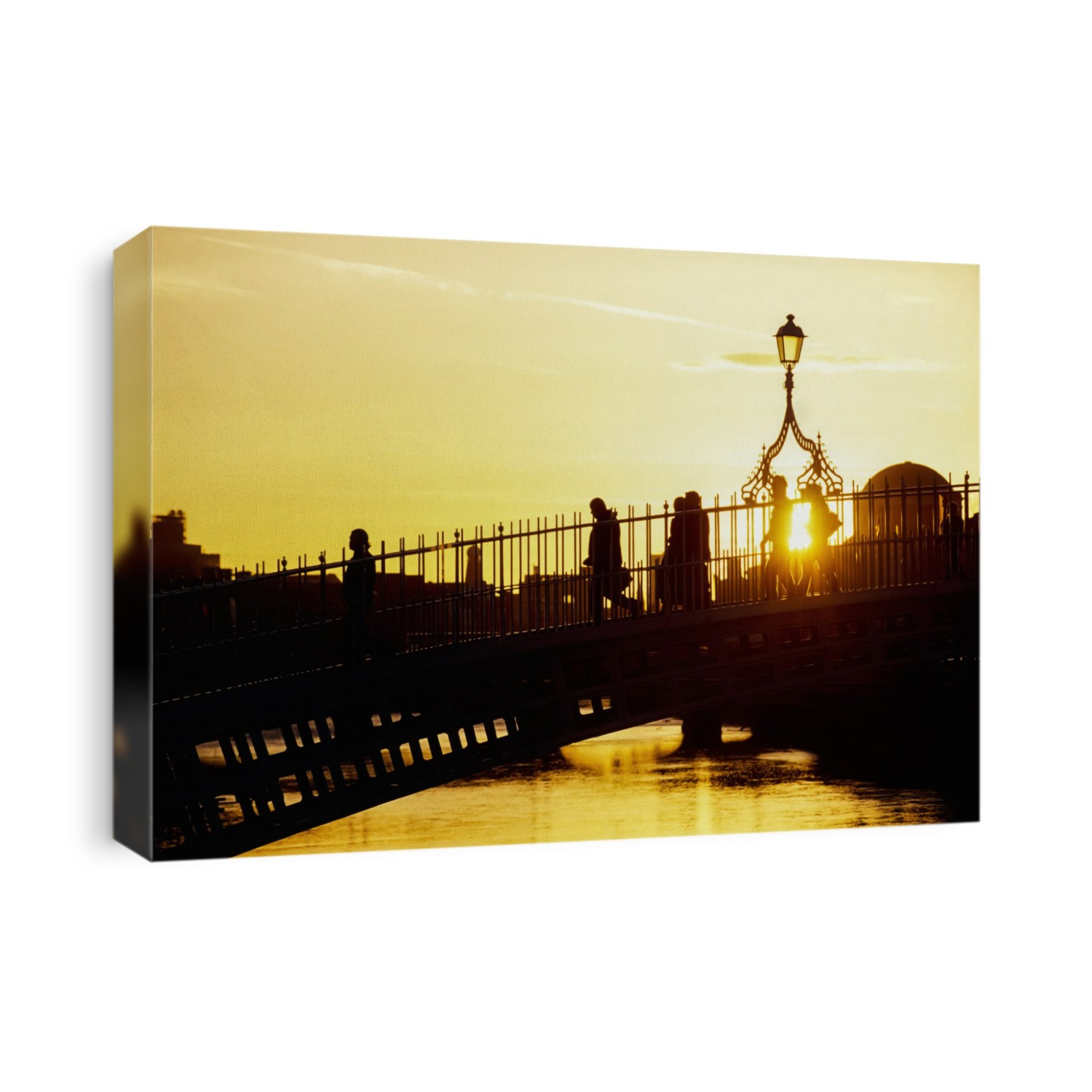 The Ha'penny Bridge, Dublin, Ireland