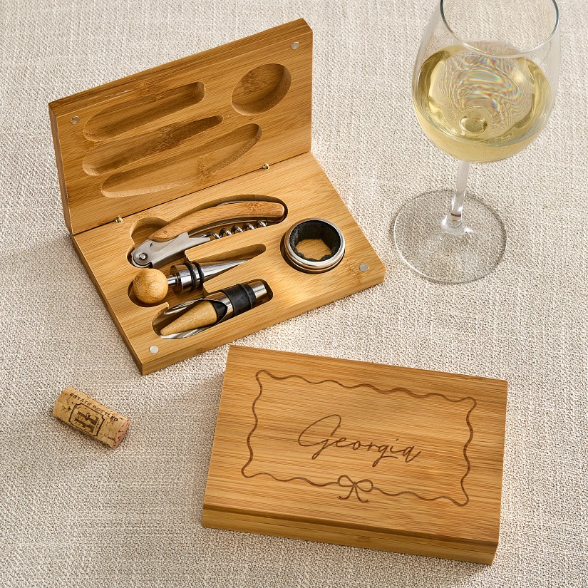 Name with Bow Border Bamboo Wine Gift Set