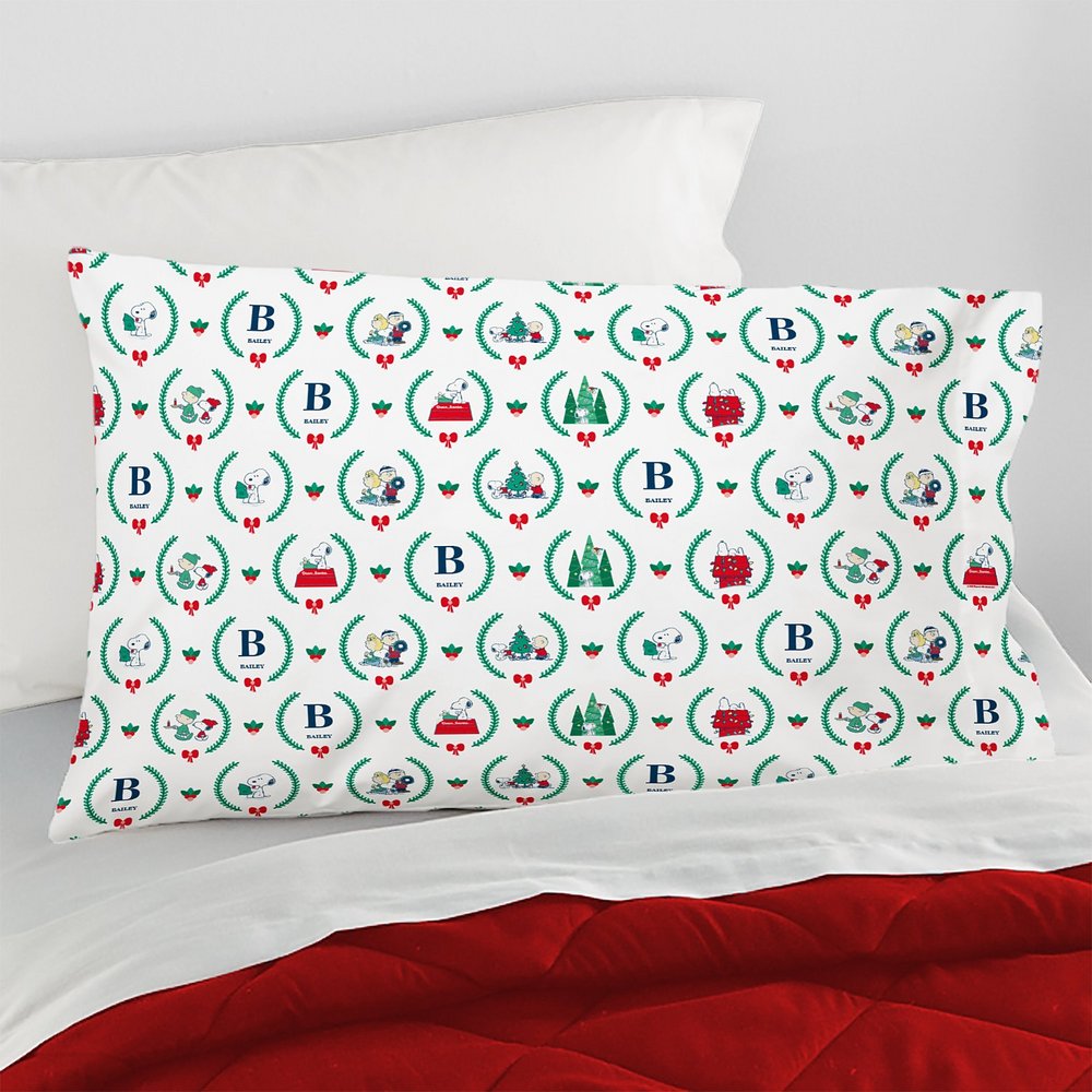 PEANUTS® Holiday Wreath Pattern Pillowcase