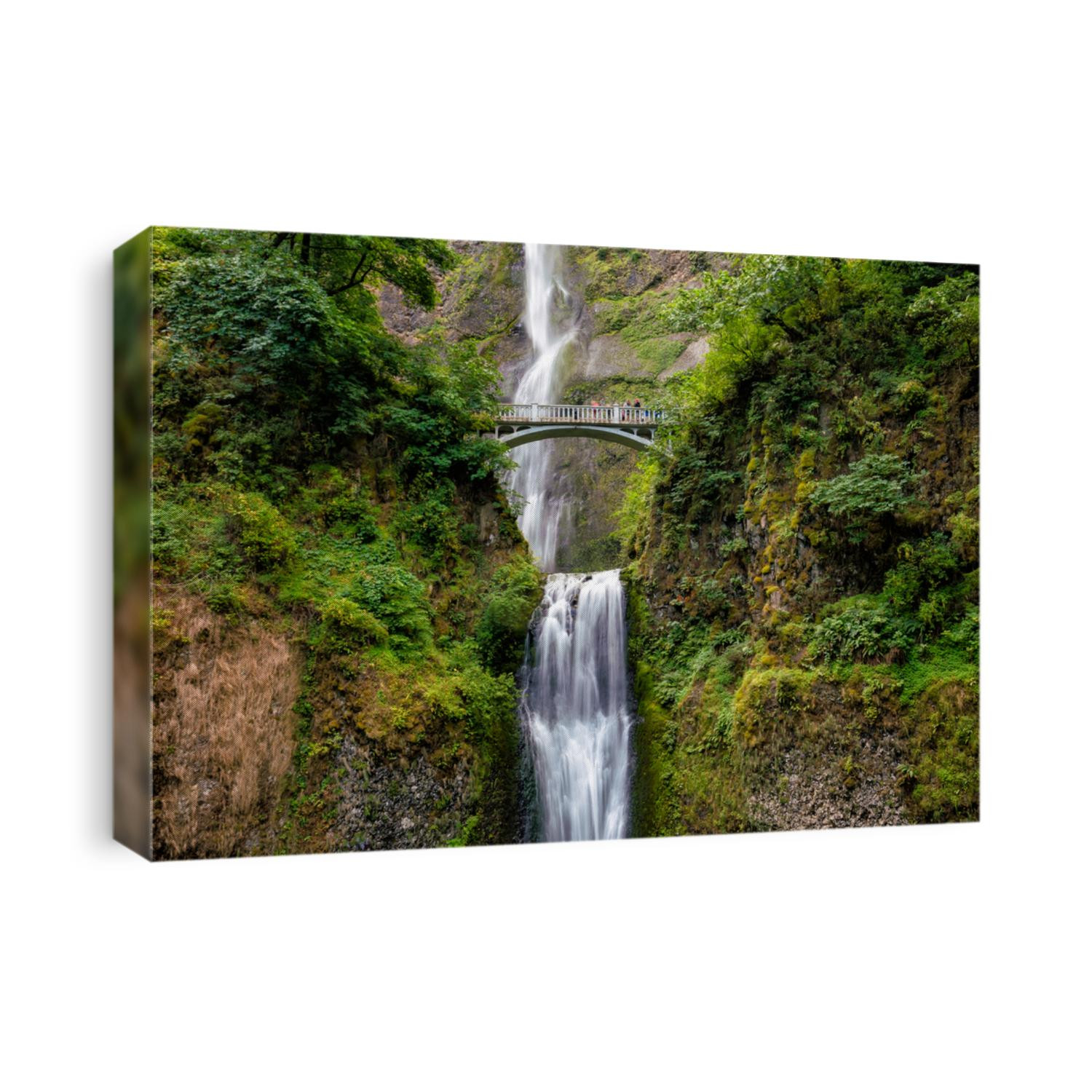 Multnomah Falls in the Columbia River Gorge near Portland Oregon.