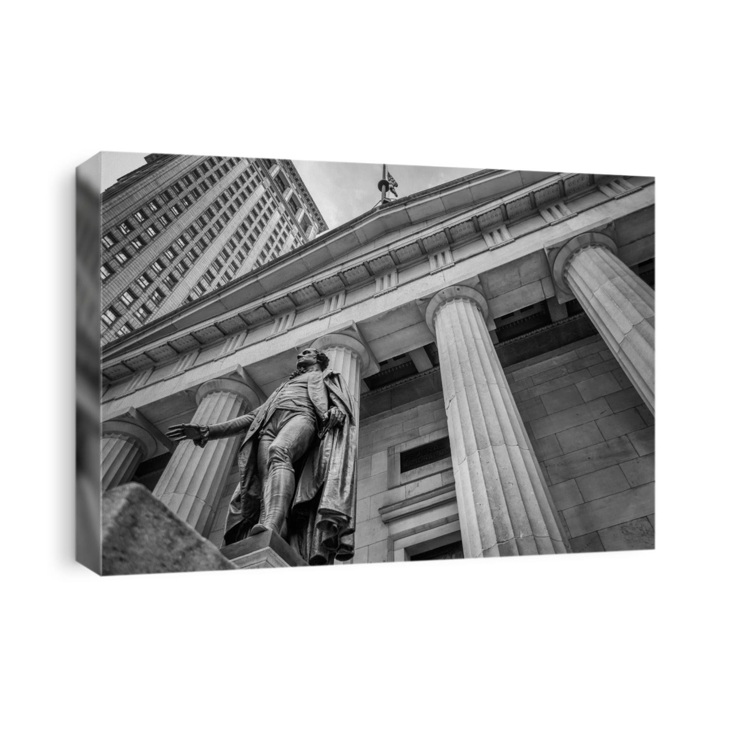 Facade of the Federal Hall with Washington Statue on the front, Manhattan, New York City